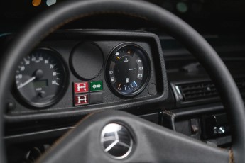 2A-021-Convertible-Mercedes-G-250-072376