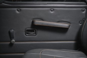 2A-024-Convertible-Mercedes-G-250-072376