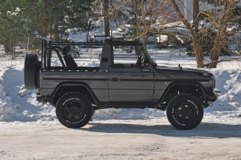 2B-001-Convertible-Mercedes-G-250-072376