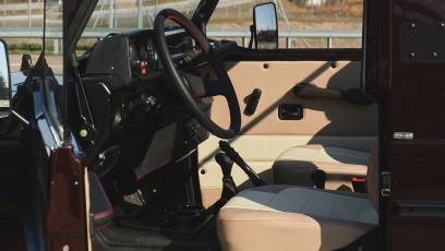 1-004-Convertible-Mercedes-G-250-083813