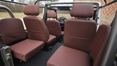 1-004-Convertible-Mercedes-G-250-084031