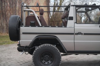 2B-011-Convertible-Mercedes-G-250-084031