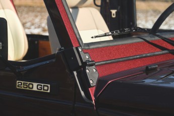 2B-017-Convertible-Mercedes-G-250-083813