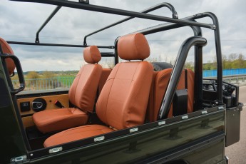 2B-028-Convertible-Mercedes-G-250-076192