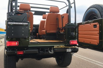 2B-033-Convertible-Mercedes-G-250-076192