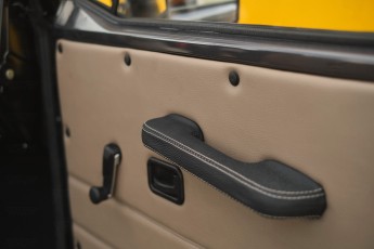 2B-039-Convertible-Mercedes-G-250-091085