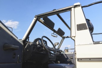 2B-021-Convertible-Mercedes-G-250-082571