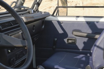 2B-024-Convertible-Mercedes-G-250-082571