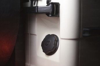 2A-017-Convertible-Mercedes-G-250-080095_2