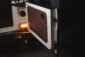 2A-026-Convertible-Mercedes-G-250-080095_2