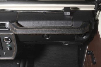 2A-039-Convertible-Mercedes-G-250-080095_2