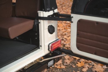 2B-044-Convertible-Mercedes-G-250-067764