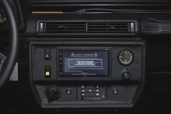 2A-022-Convertible-Mercedes-G-250-082446