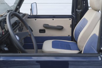 2B-024-Convertible-Mercedes-G-250-080723