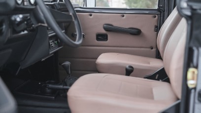 1-004-Convertible-Mercedes-G-250-078451