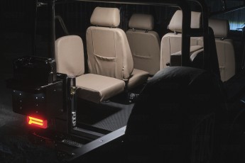 2A-037-Convertible-Mercedes-G-250-078451