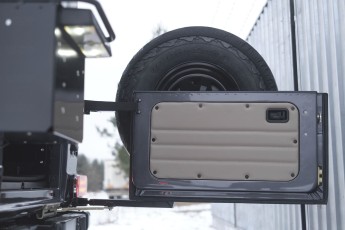 2B-030-Convertible-Mercedes-G-250-078451