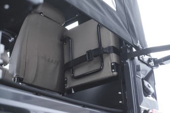 2B-031-Convertible-Mercedes-G-250-078451