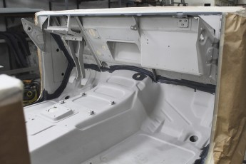 3-050-Convertible-Mercedes-G-250-089110