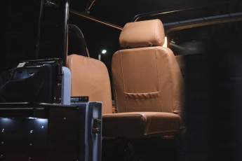 2A-035-Convertible-Mercedes-G-250-080781