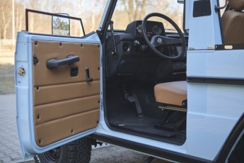 2B-031-Convertible-Mercedes-G-250-080781