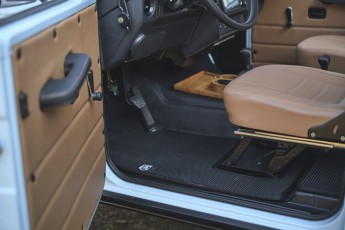 2B-033-Convertible-Mercedes-G-250-080781