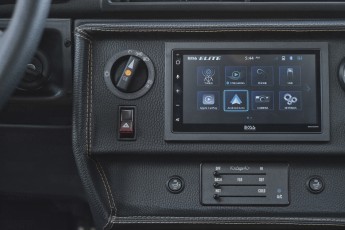 2B-042-Convertible-Mercedes-G-250-080781