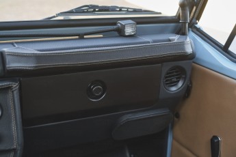 2B-045-Convertible-Mercedes-G-250-080781