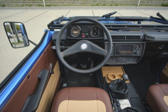 2B-028-Convertible-Mercedes-G-250-085390