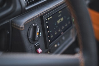 2B-031-Convertible-Mercedes-G-250-068842