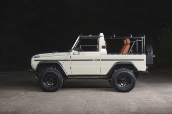 2A-002-Convertible-Mercedes-G-250-082283