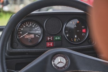 2B-032-Convertible-Mercedes-G-250-082283