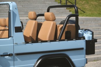 2B-015-Convertible-Mercedes-G-250-082249