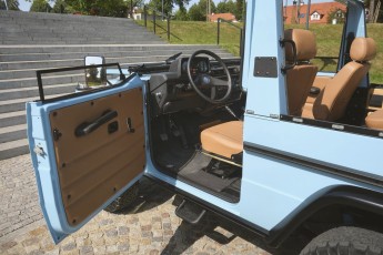 2B-032-Convertible-Mercedes-G-250-082249