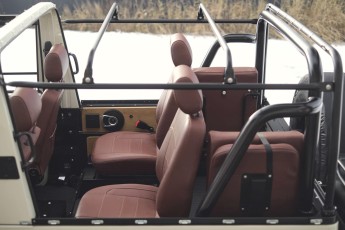 2B-028-Convertible-Mercedes-G-250-083487