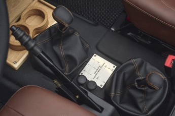 2B-041-Convertible-Mercedes-G-250-083487