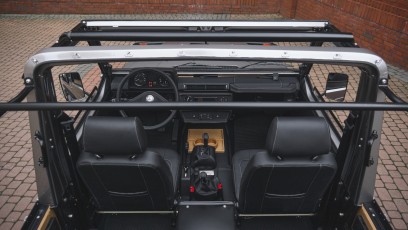 1-003-Convertible-Mercedes-G-250-079220