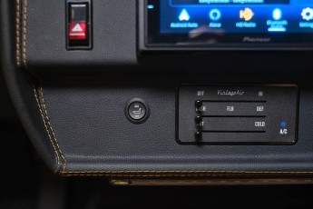 2A-023-Convertible-Mercedes-G-250-069587