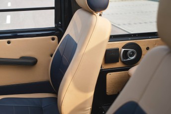 2B-034-Convertible-Mercedes-G-250-069587