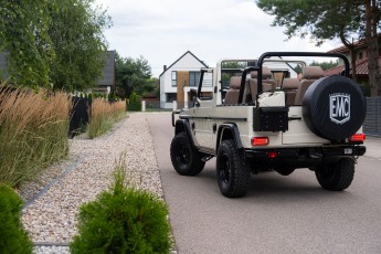 2B-008-Convertible-Mercedes-G-250-067601