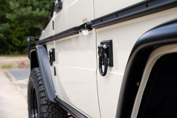 2B-015-Convertible-Mercedes-G-250-067601