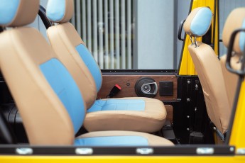 2B-029-Convertible-Mercedes-G-250-086101