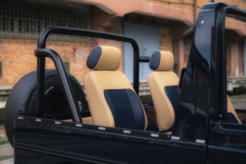 2B-037-Convertible-Mercedes-G-250-075259-