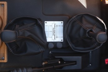 2B-066-Convertible-Mercedes-G-250-083883-