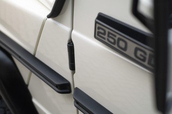 2B-021-Convertible-Mercedes-G-250-069469