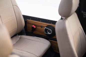 2B-050-Convertible-Mercedes-G-250-080790