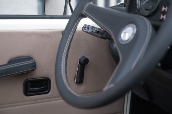 2B-062-Convertible-Mercedes-G-250-069469