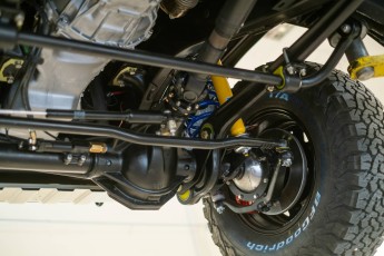 2B-101-Convertible-Mercedes-G-250-069469