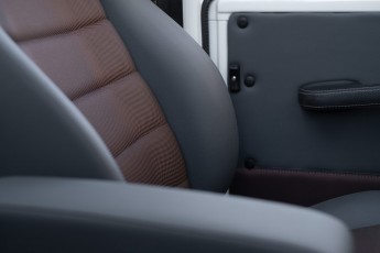 2B-051-Convertible-Mercedes-G-250-069155