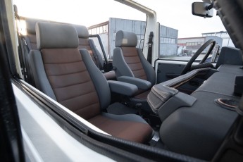 2B-053-Convertible-Mercedes-G-250-069155